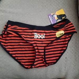 Halloween "Boo!" Striped Hipster Panty Sz 6 NWT